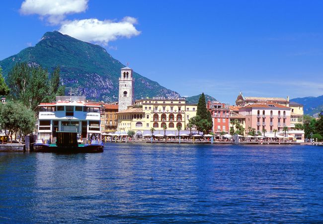 Saisoneröffnung am malerischen Gardasee